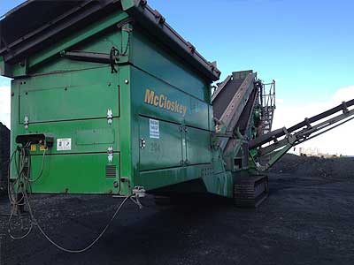 McCloskey S130 screener on site (3)