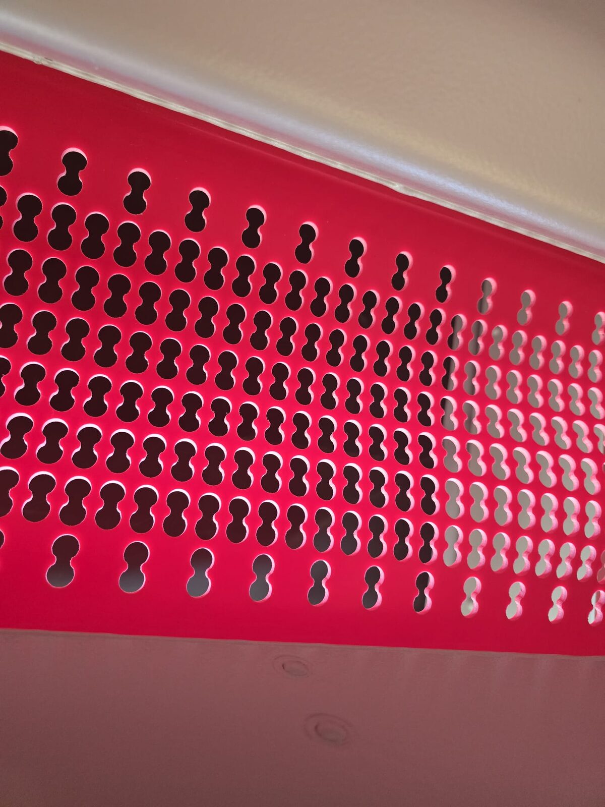 A BIVITEC flip-flow screen mat up close